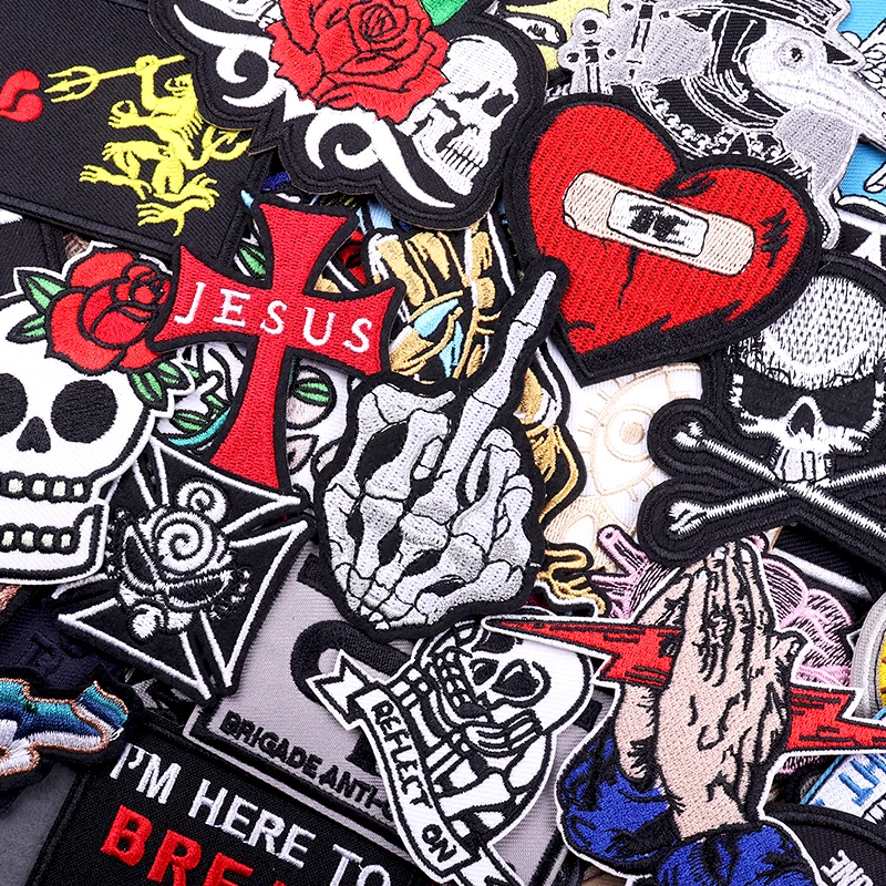 10/20/30/50/100/Pcs/Lot Punk Skull Random Mixed Embroidery Patch Iron On Patches For Clothing Thermoadhesive Patches On Clothes