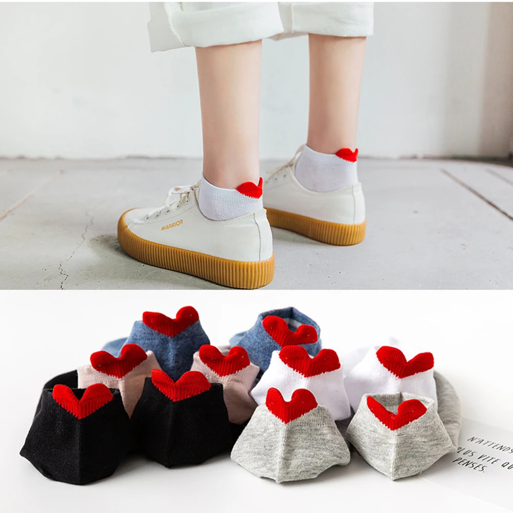 1 Pair Women Socks Cotton Summer New 3D Red Heart Cute Ankle Socks Black White Solid Lovely Socks