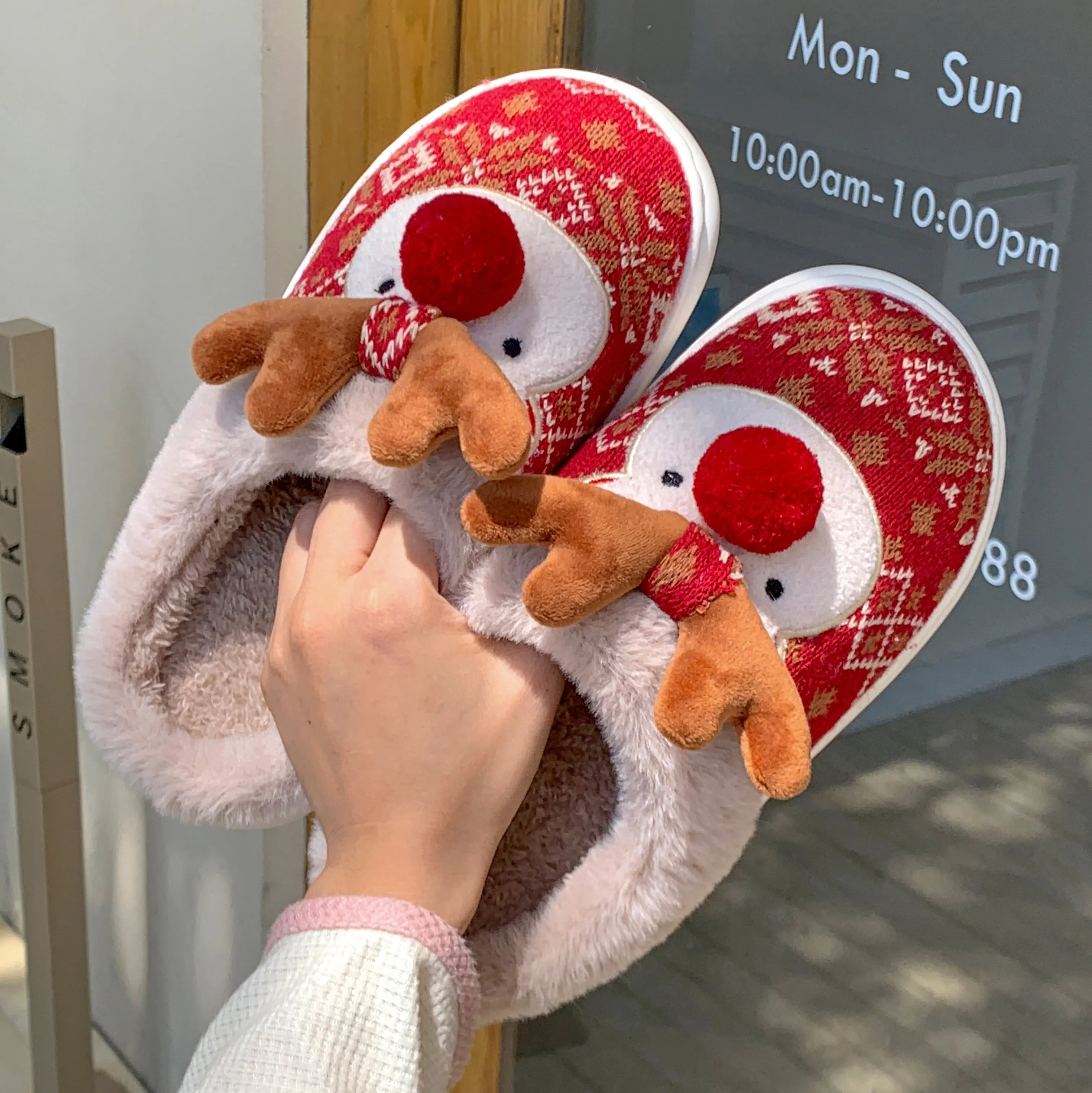 2025 New Cute Christmas Reindeer Cotton Slippers for Women Winter Ins Home Anti-slip Fluffy Woolen Slippers with a - Image 3