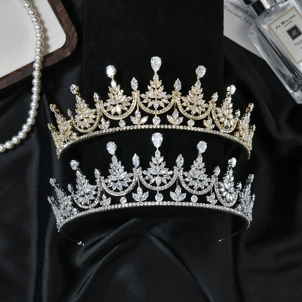 

Изысканная свадебная корона для девочек в стиле принцессы, легкая роскошная ретро-тиара с кубическим цирконием, аксессуары для волос на день рождения
