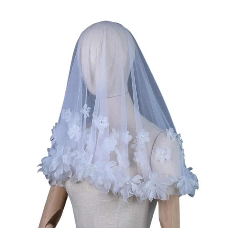 

Bride Long Veil with Flower Patches Veil Photography Sheer Tulles with Pearl