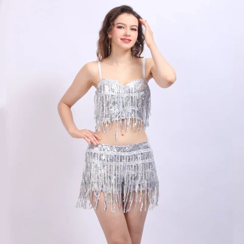 أزياء الرقص الشرقي على الطراز الأوروبي والأمريكي الصيفي شورت شرابة ترتر مكون من قطعتين شورت رفع الورك أزياء المسرح