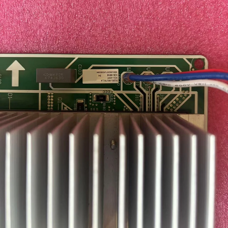 

Для материнской платы кондиционера, основная плата внешнего блока, компьютерная плата A010334 V1.2, плата управления FR-4 (KB-6160)