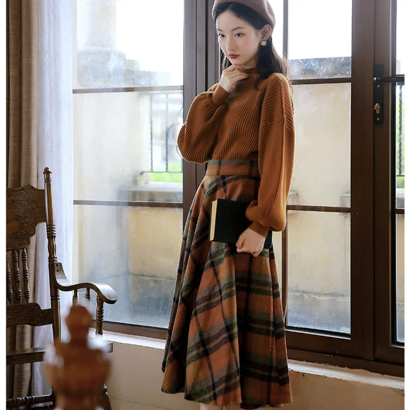 French Fashion Outfits Women\'s 2023 Autumn/Winter Knitted Half High Neck Sweater Plaid Woolen Half Skirts Two Piece Set