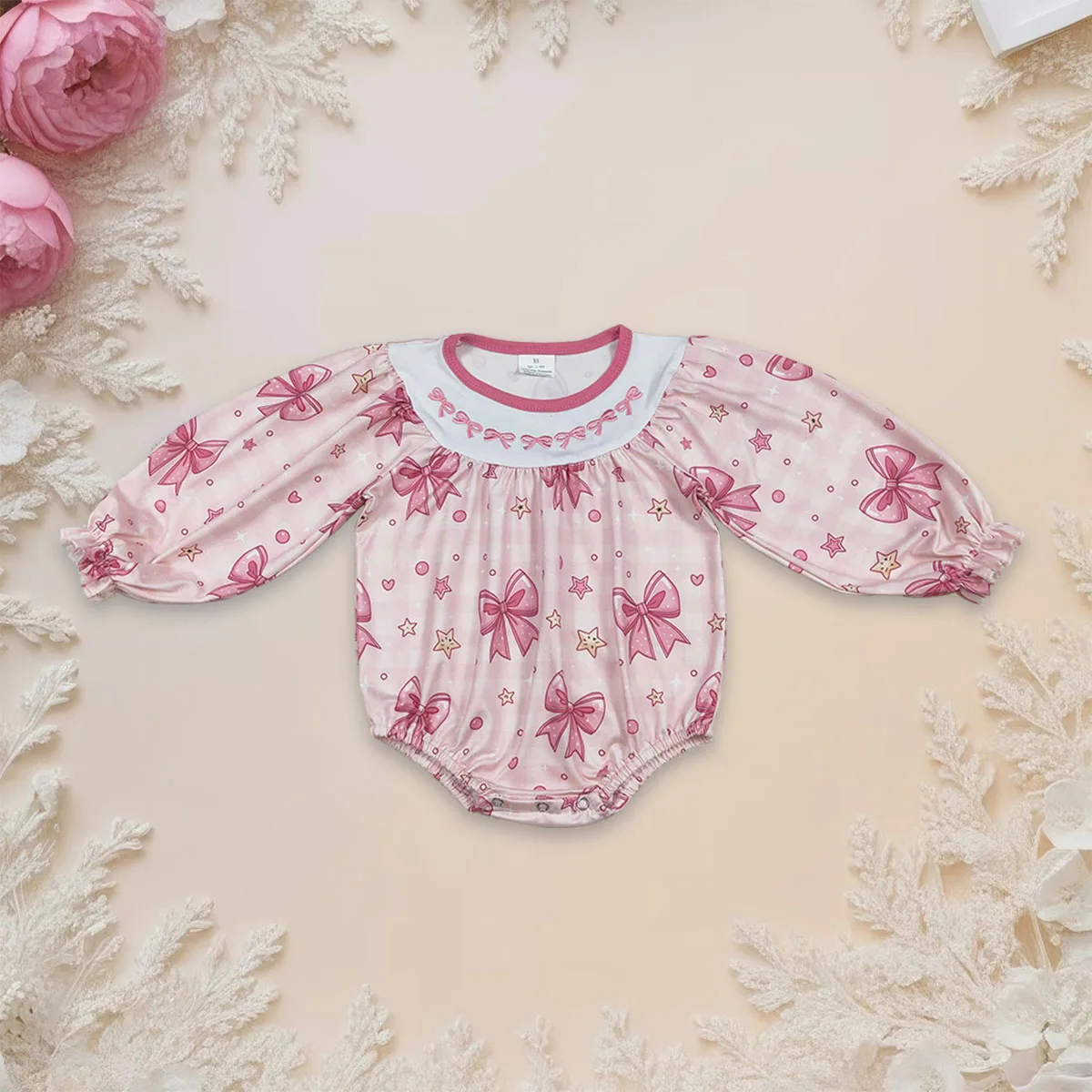 

Newborn Smocked Bubble Baby Girl Valentines Embroidery Bows Pink Stars Romper Ruffle Bodysuit Kids Toddler Clothes Wholesale
