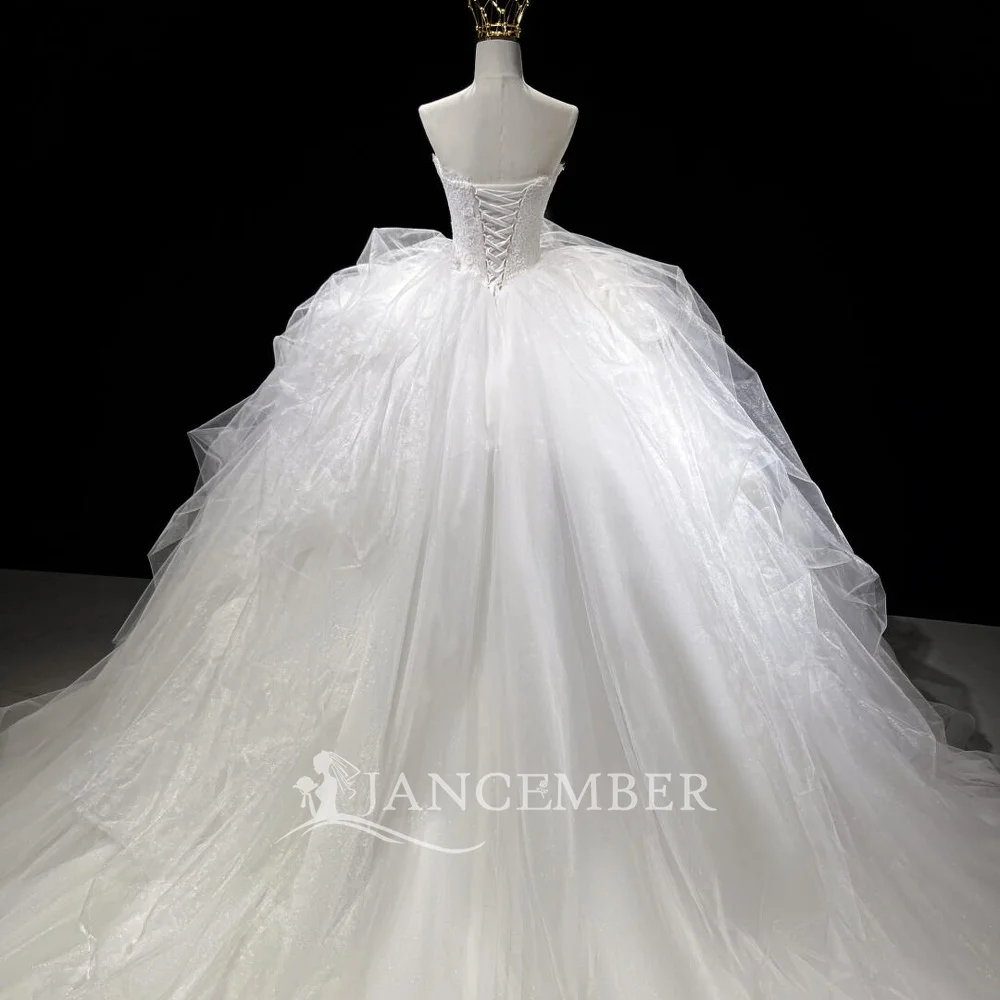 Majestic Wedding Dress White Tulle Ball Gown Customized Strapless 3D Flowers Floor-Length Sequins Chapel Train vestido de noiva