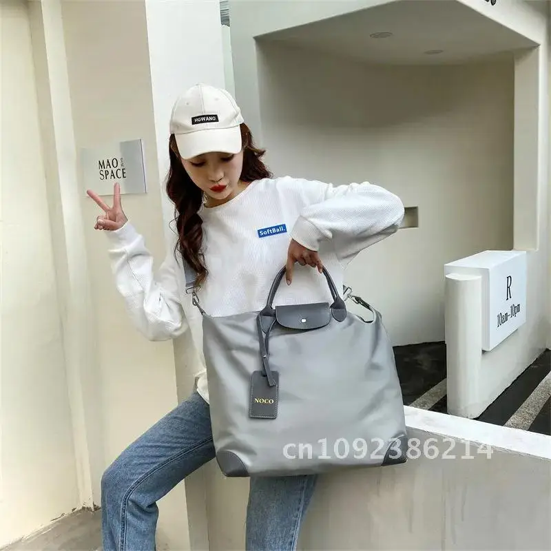 

Ladies Travel Handbag Fashion Casual Crossbody Bag for Women Luggage Capacity Large Waterproof Handbag Fitness Bag Tote Sports