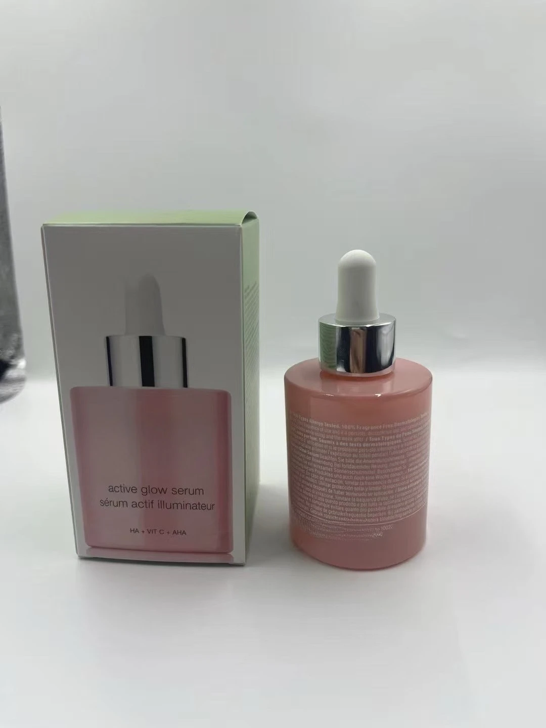 

ЛУЧШИЙ ИНСТРУМЕНТ ДЛЯ МАКИЯЖА ACTIVE GLOW SERUM 30МЛ