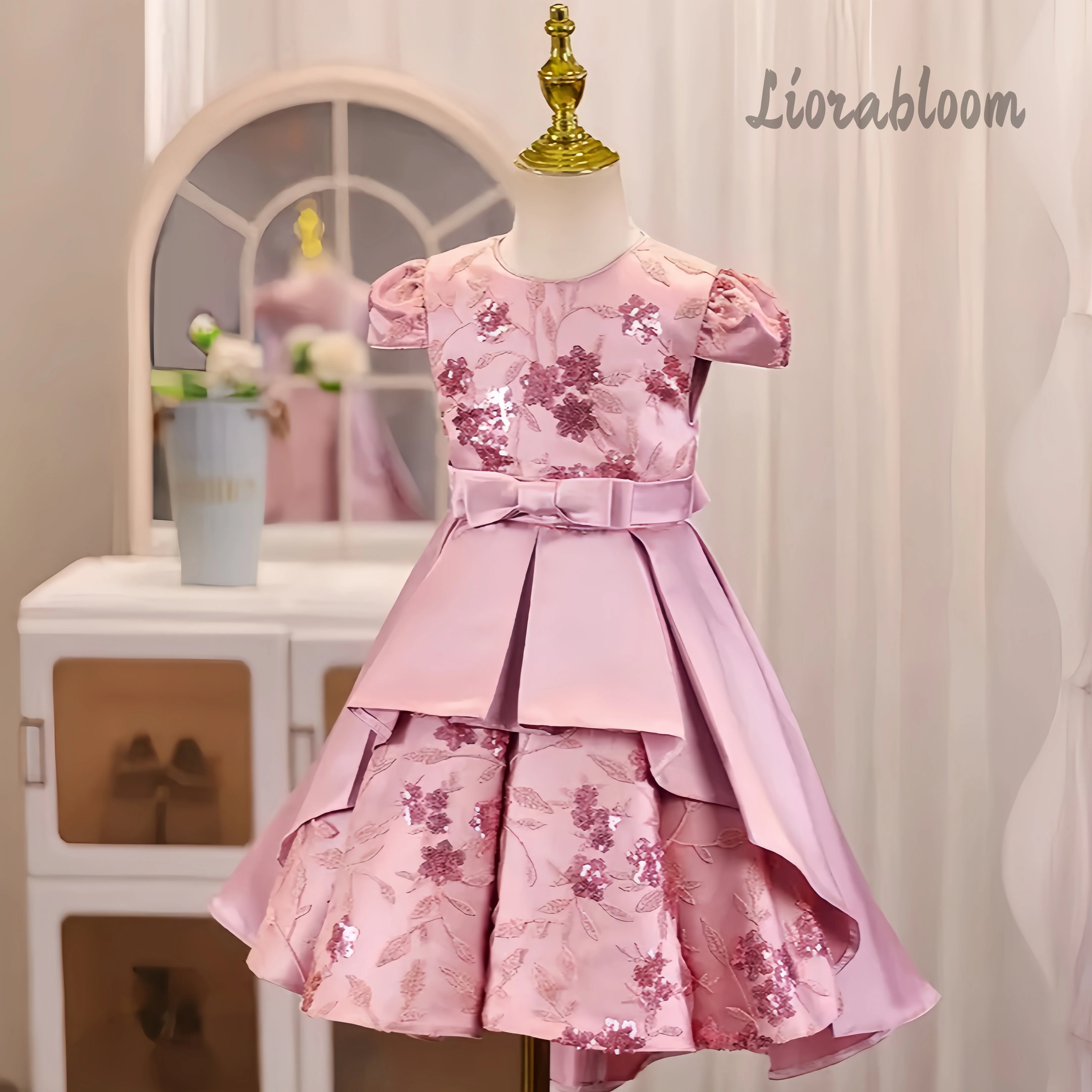 

Formal White Evening Gowns Princess Style Flower Girl Dresses Exquisite Formal Wear Everyday Dresses Children's Host/MC Attire