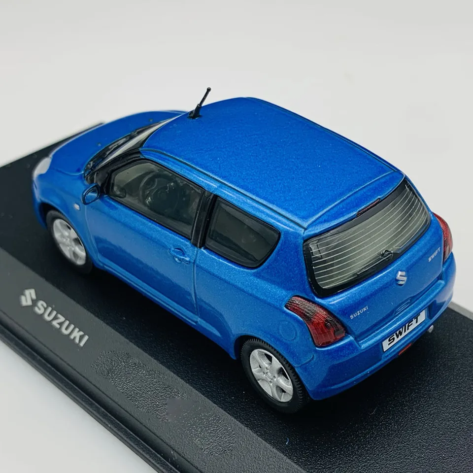 Defective Die-cast 1:43 Scale Suzuki Swift 3-door Simulation Alloy