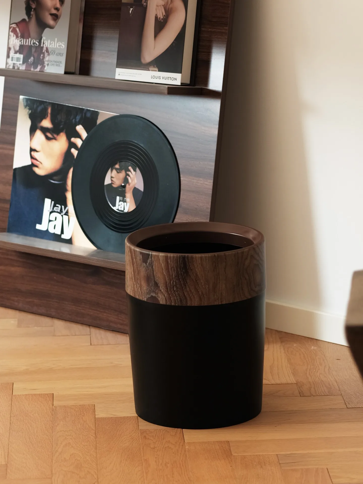 large-size-high-capacity-beautiful-looking-kitchen-bathroom-living-room-luxury-trash-can-family-home-cleaning-tool-dustbin