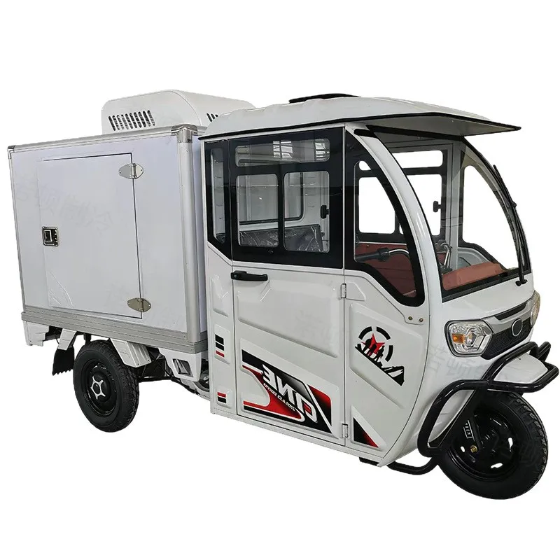 Electric Refrigerated Tricycle Stall Frozen Transportation Mobile Car 8~18℃ Adjustable Fully Enclosed Windproof Compartment