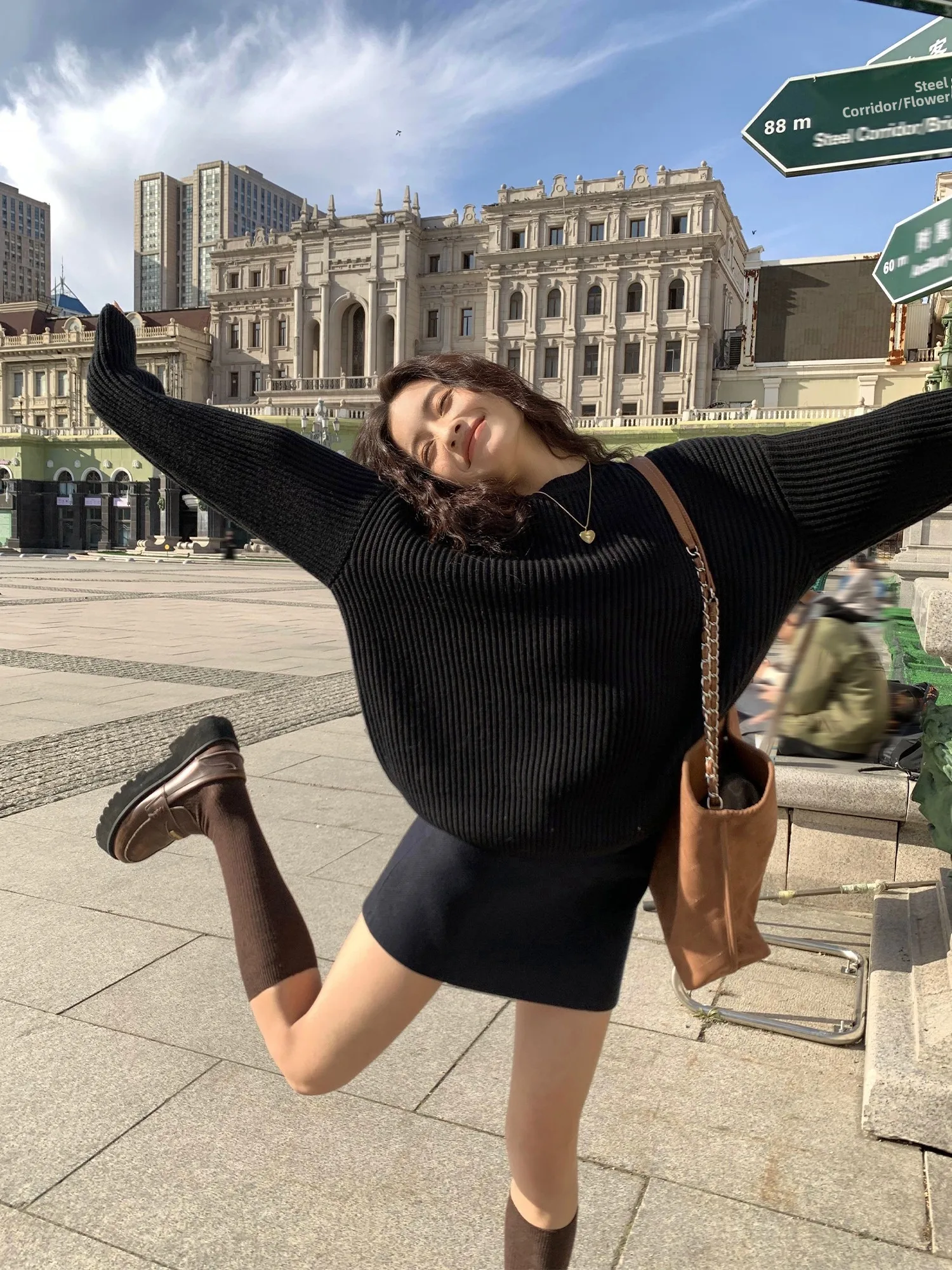 

Женский свободный вязаный свитер Pusumede с круглым вырезом, корейский стиль, удобный, с длинными рукавами, из шерстяной смеси, повседневный топ