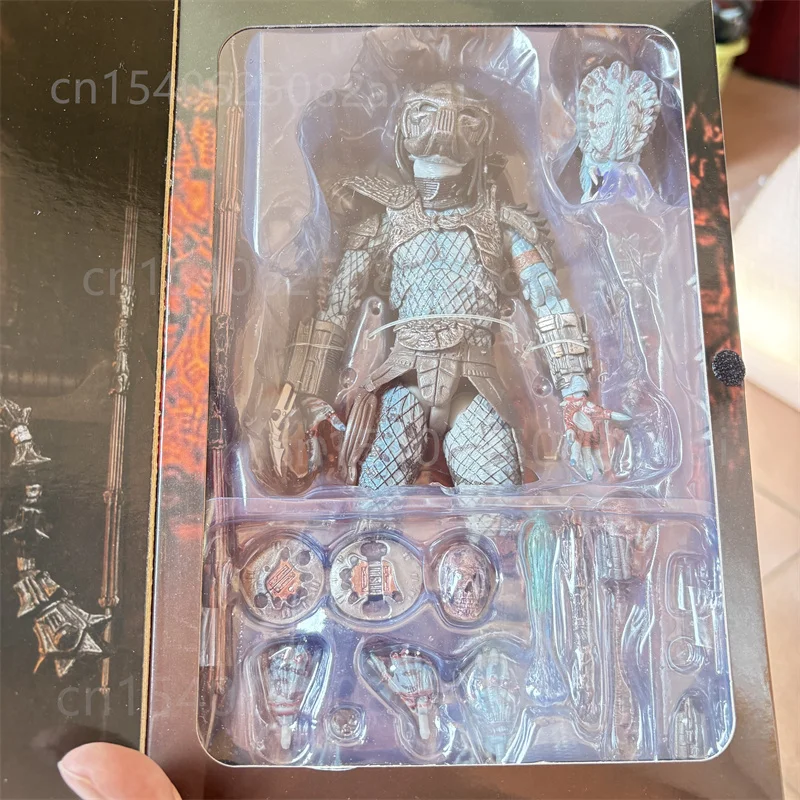 NECA Alien vs. Predator 2 Ultimate Warrior Predator Actionfigur Grid Warrior Xenomorph Alien Figur Sammlermodell Spielzeug Geschenk – Detail 7