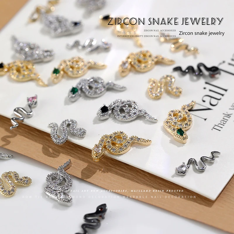 1pcs Zircon Cartoon Snake New Year Nail Decoration Vintage Manicure Diamond Shiny Manicure Diamond Nail Salon