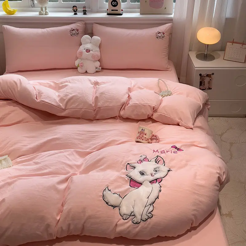 Disney Cute Marie Cat Class A Embroidery Washed Cotton 4 Piece Set Creative High Value Cartoon Quilt Cover Student Home Bedding