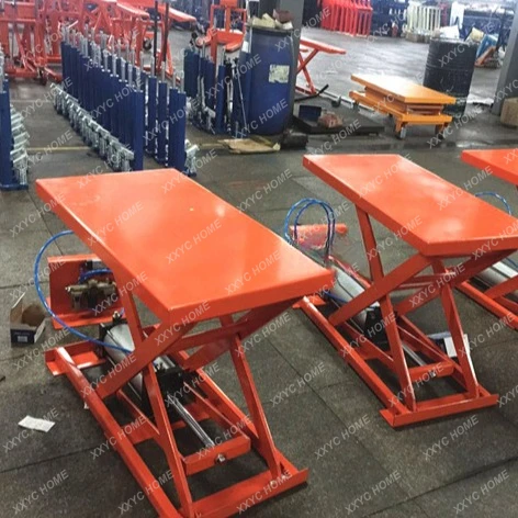 A  Pneumatic Lifting Platform Vehicle, Fixed Pneumatic Lifting Platform