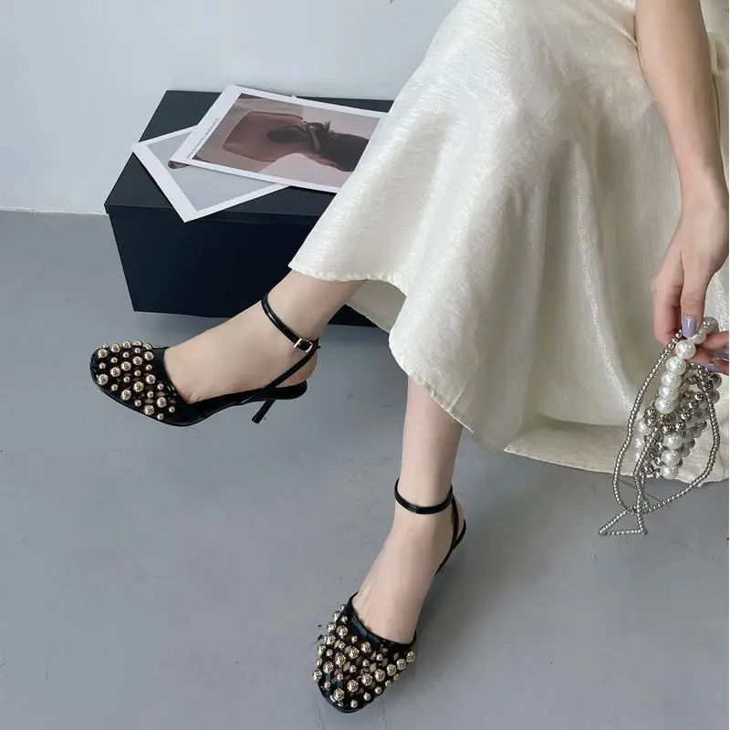 Fashion Studded Rivet Thin Heels Sandals Shoes for Women Round Toe White Burgundy Leather Ladies Heeled Sandals Pump Heels