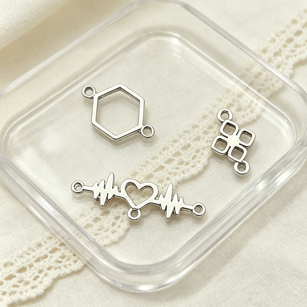 24-Piece Set of DIY Handmade Accessories, Including Heart-Shaped Ecg Designs, Hollow Hexagons, and Four-Petal Flower Double Pendant Connectors, Suitable for DIY Bracelets, Necklaces, Earrings, Pendants, and Handmade Beaded Decoration Accessories
