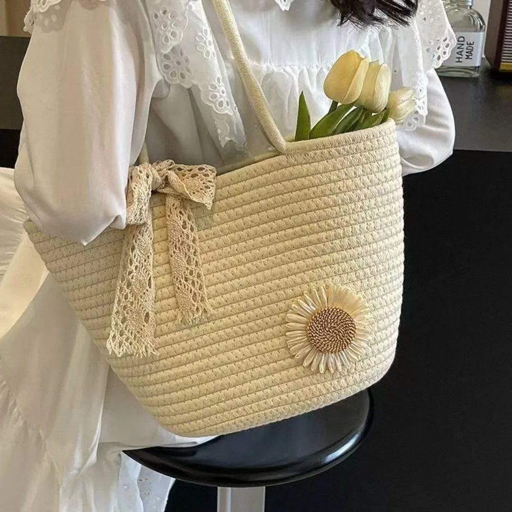

Fashion French-style Woven Bag with Lace Bow Large Capacity Bucket Handbag Straw Handmade Shoulder Bag for Outdoor Beach