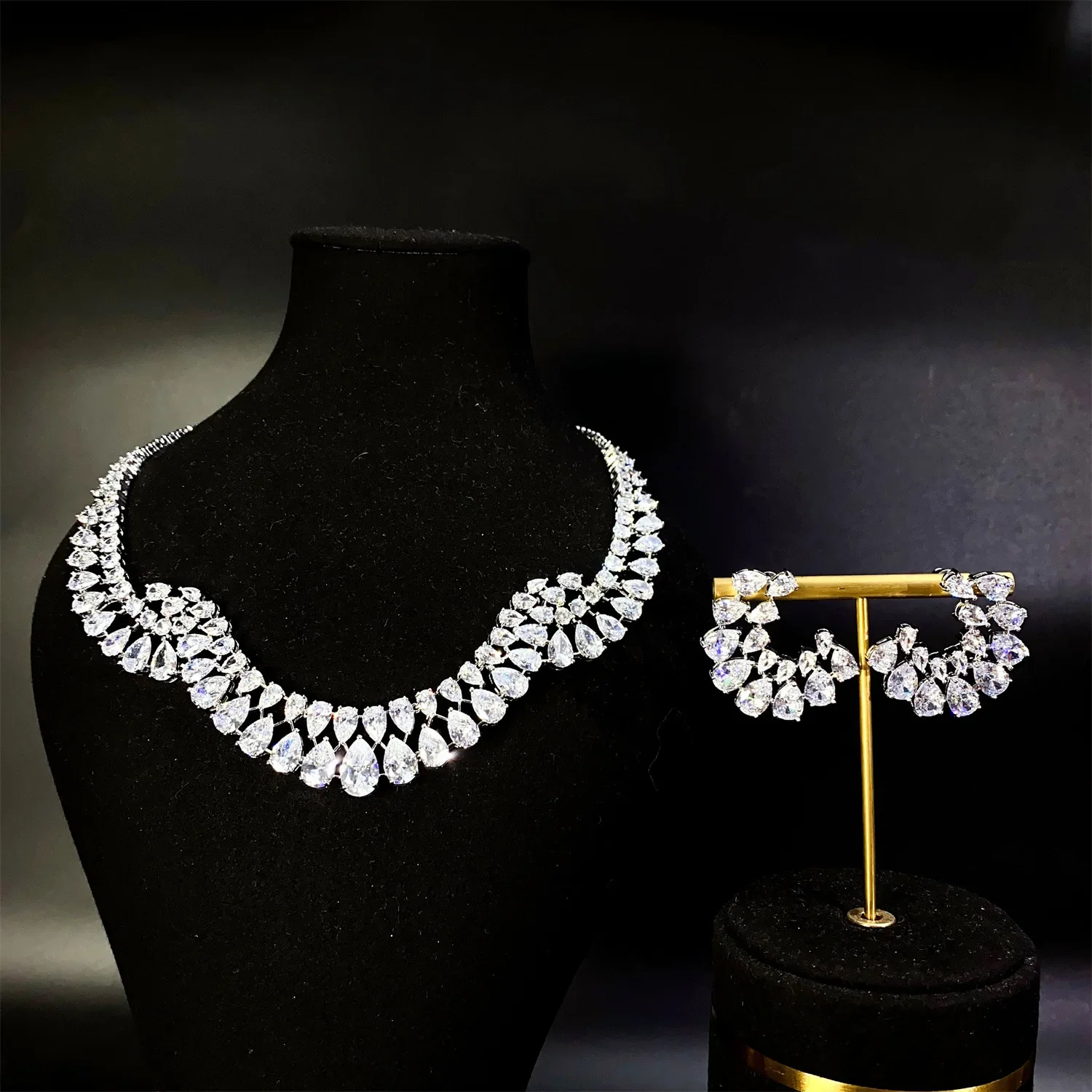 Geometric Design Fine Jewelry Sets for Women Wedding Necklace Exquisite Gorgeous Earrings Bridal 2024