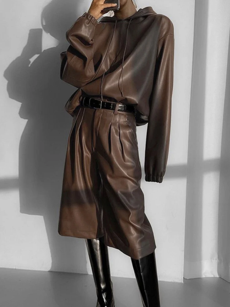 Mueyaruho 2023 Women Autumn Winter Fashion Leather Pant Set Solid Brown Outfits Hoodies 2 Two Piece Matching Short Set Suits