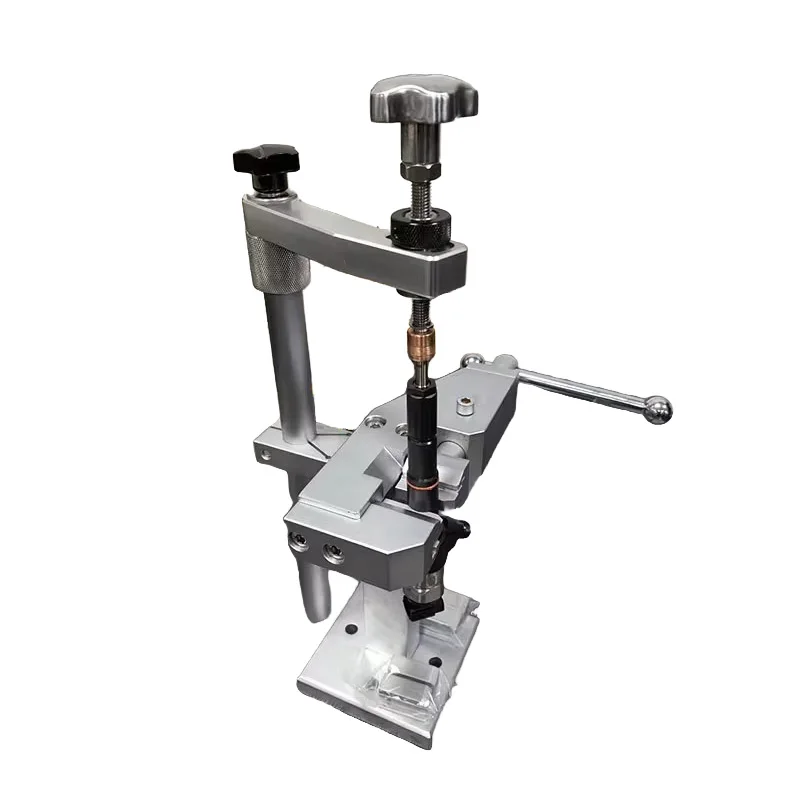Injector Disassembly Rack Tool Fixed Nozzle Stand for Common Rail Repair with Safety Clamp