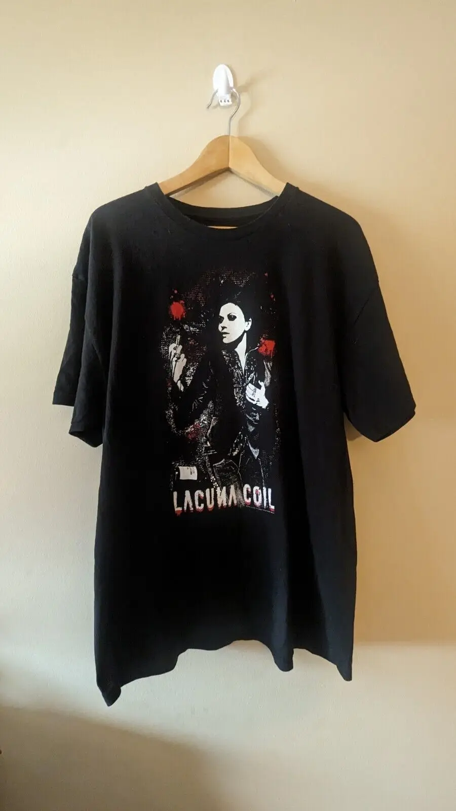 Lacuna coil (our s dust truth nothing stands my demons black anima клипы) купить от 203,00 руб. Топы и футболки на 1rub.ru