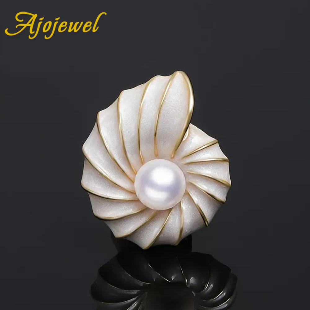 

Ajojewel White Pearl Glazed Conch Brooch Sea Creatures Jewelry Elegant Woman Gift 2023 Suit Pin