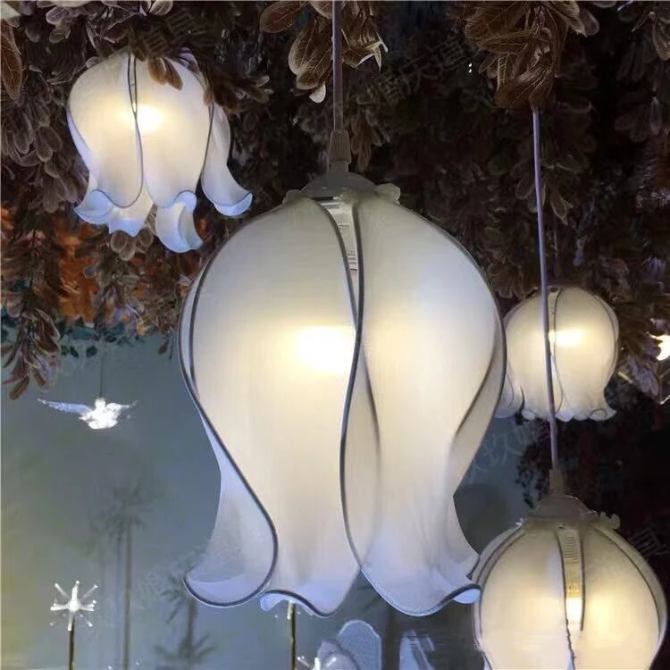 Wedding LED Flower String Lights Modern Romantic White Fabric Flowers 10PCs for Wedding Hall New Year