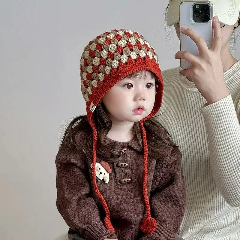 

Ethnic Style Hollow-out Ear Protector Knitted Hat for Autumn and Winter, Baby Warm Head Wrap, Fashionable Children's Wool Hat