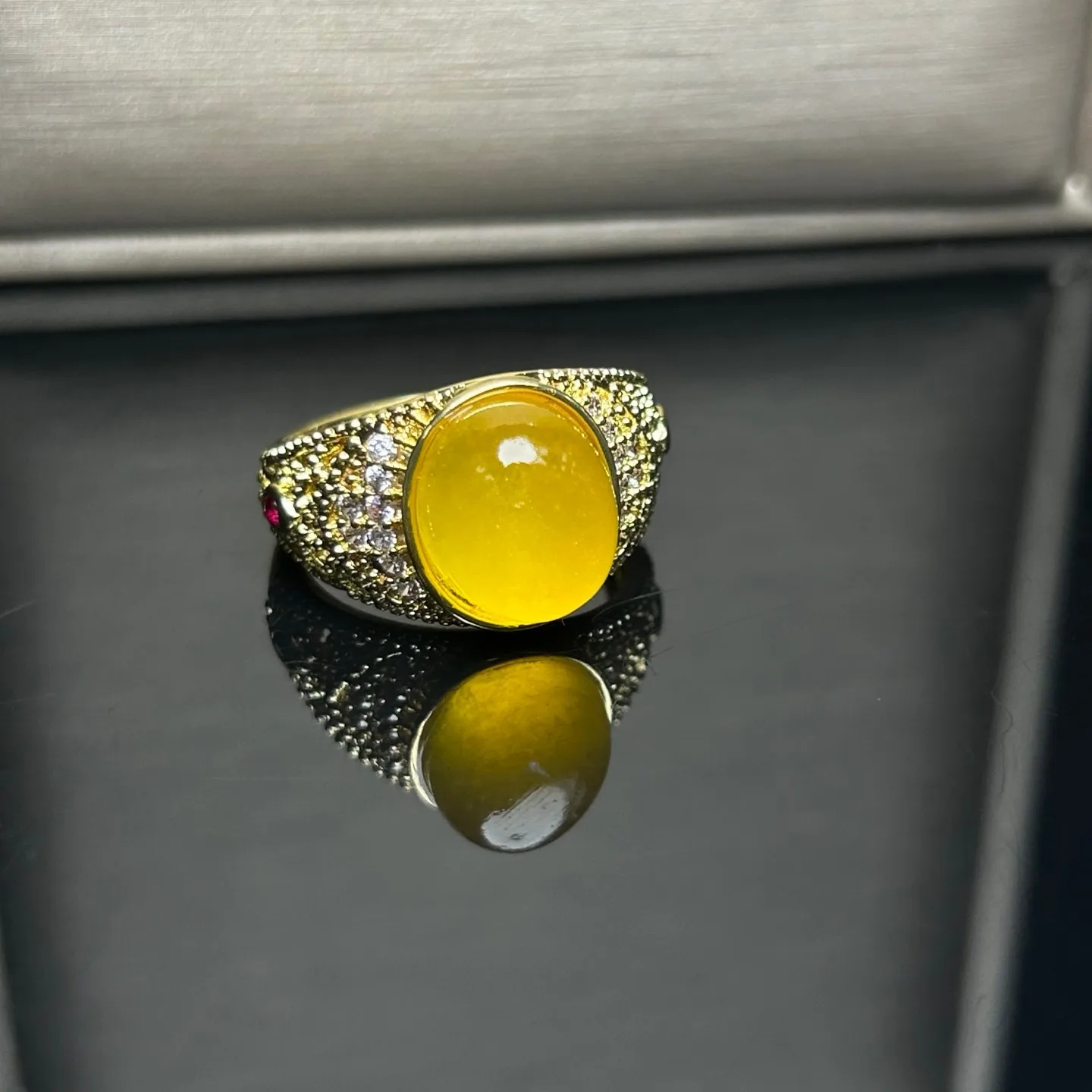 Real Natural Inlay Ice Yellow Burmese Jade Jadeite Archaistic Amulet Ring