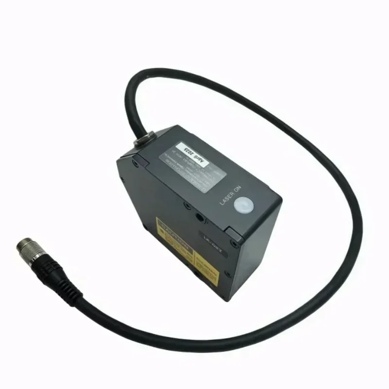 KEYENCE LK-G82 Industrial Automation Optical Sensor Lase Displacement Sensor High Precision Digital Output 24V DC Small Spot