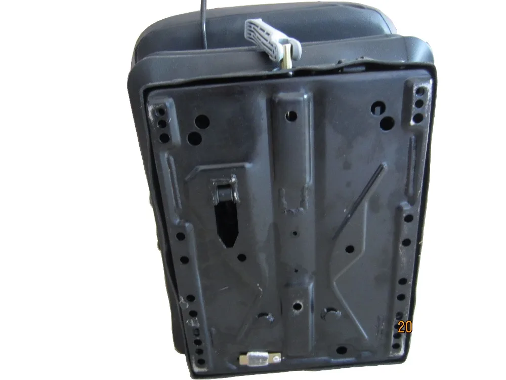 مقعد قارب بحري قابل للتعديل مع تعليق