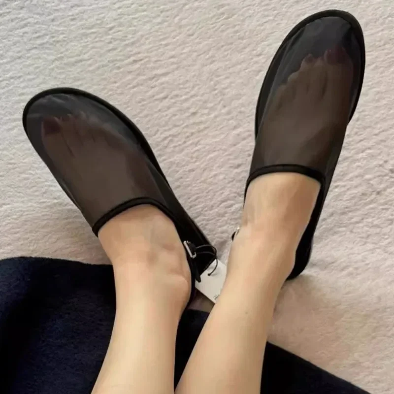 

2025 новая однотонная черная дышащая модная женская обувь с пряжкой, роскошные дизайнерские брендовые простые повседневные туфли на плоской подошве с сеткой