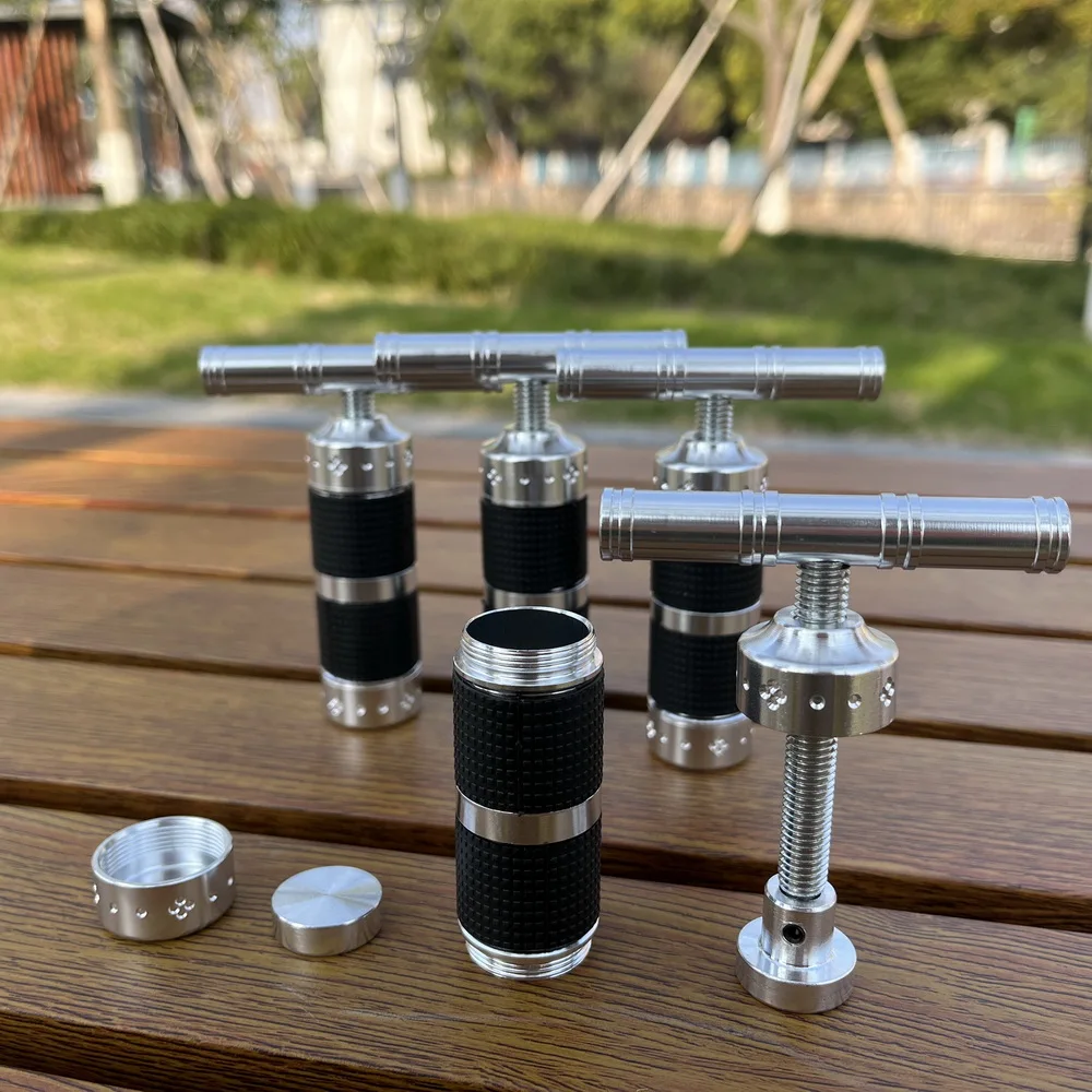 Non-slip silicone Aluminum Spice Hand Crusher Pepper Mill Handmade Smoking Press Accessories