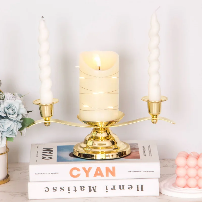 

Hardware Candle Holder Three-Head Ornament Living Room Entrance Candlelight European Style Dining Table Candle Cup Metal Decorat