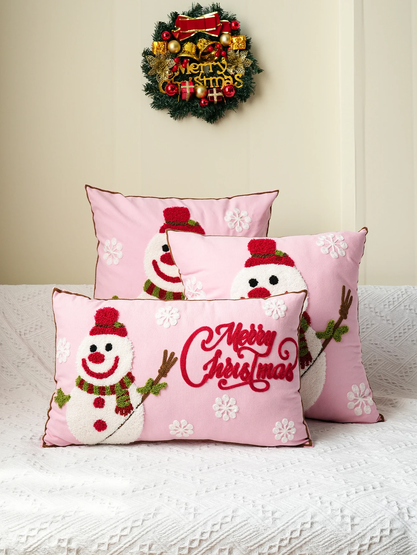 

1pc Christmas Snowman Exquisite Embroidery Home Decoration Cushion Pillow Cover Multiple Sizes Suitable For Multiple Room Types