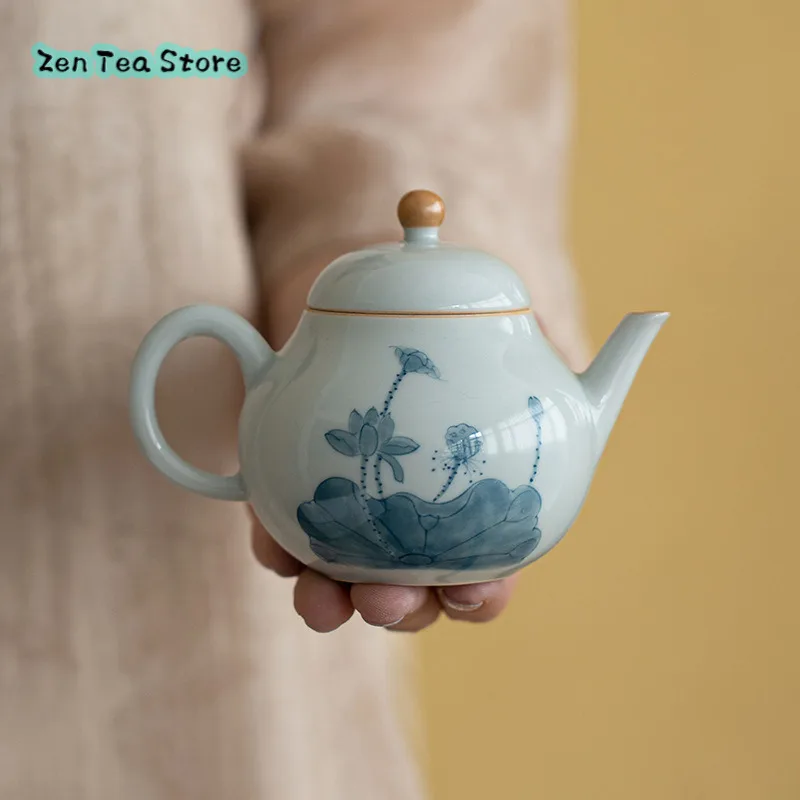 Hand-painted Lotus Teapot Kung Fu Tea Set Literati Teapot Ball Hole Filter Ceramic Pot Pear-shaped Pot Trumpet Underglaze Color