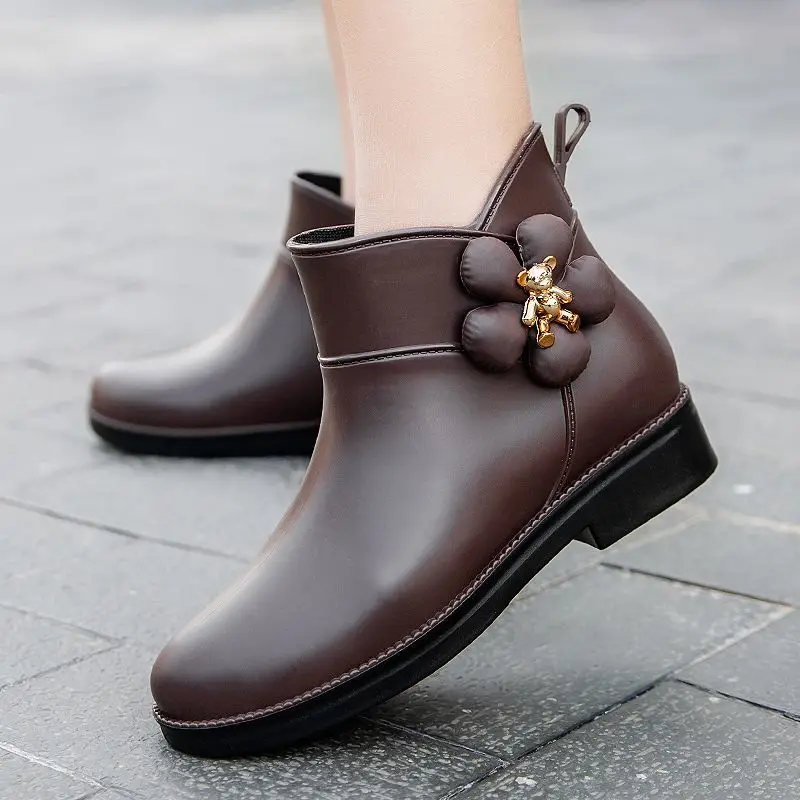 

​Women's Short Shaft Rain Boots Waterproof Nonslip Soft Sole Outdoor Kitchen Work Wear Slipresistant Water Shoes for Women