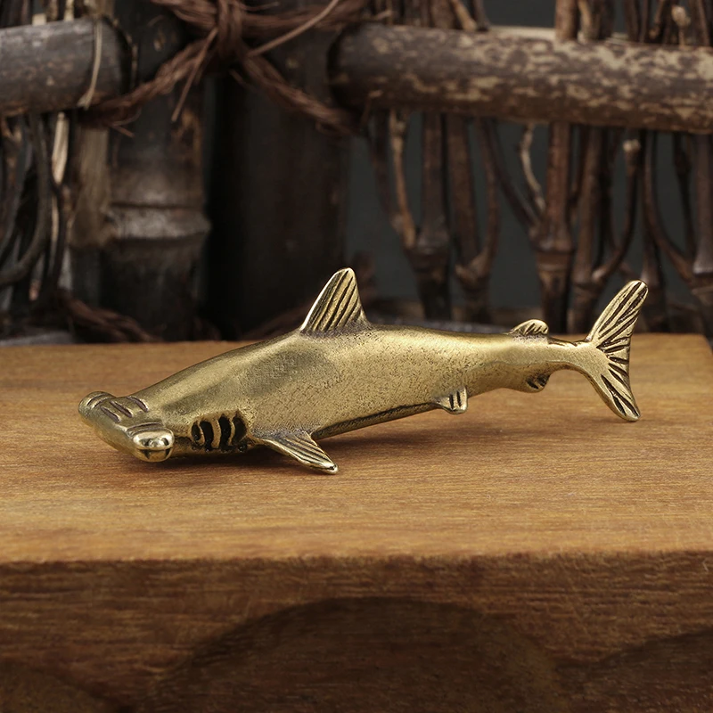 Brass Hammerhead Shark Small Ornament Animal Figurines Marine Organisms Souvenir Home Tea Pet Desktop Decoration Metal Figurines