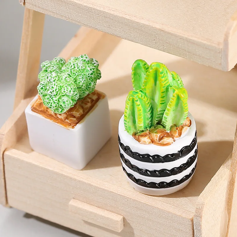 Super Mini Simulation Potted Plants for Doll House Cute Cactus Succulents Desk Decoration Resin Craft Toy Gift Home Decoration