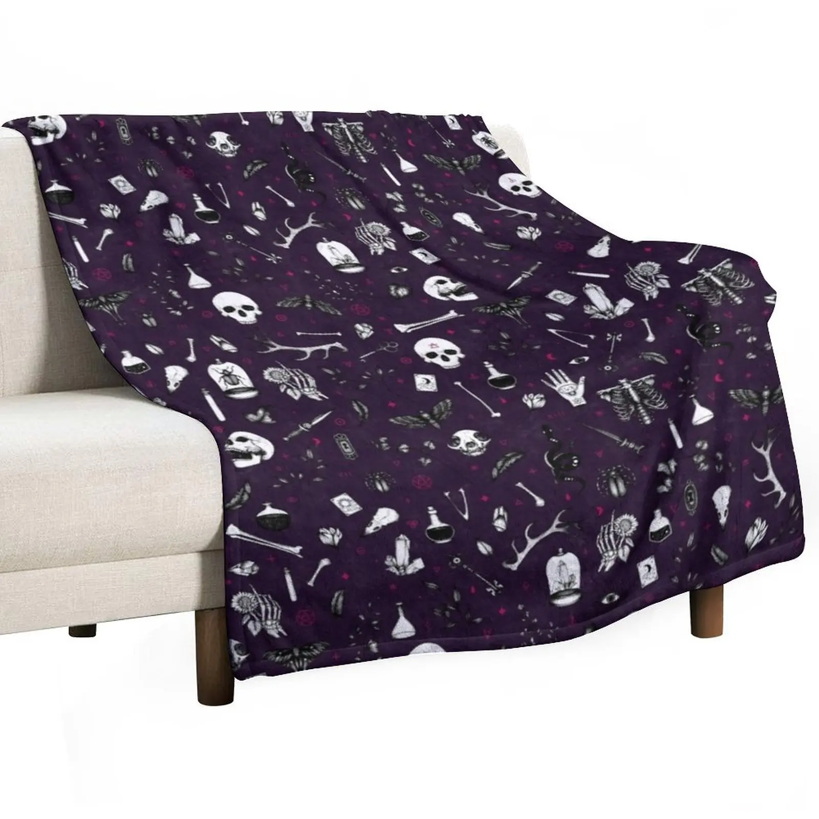 

Purple Berry Witchy Pattern Throw Blanket cosplay anime Fashion Sofas Plaid Thin Blankets