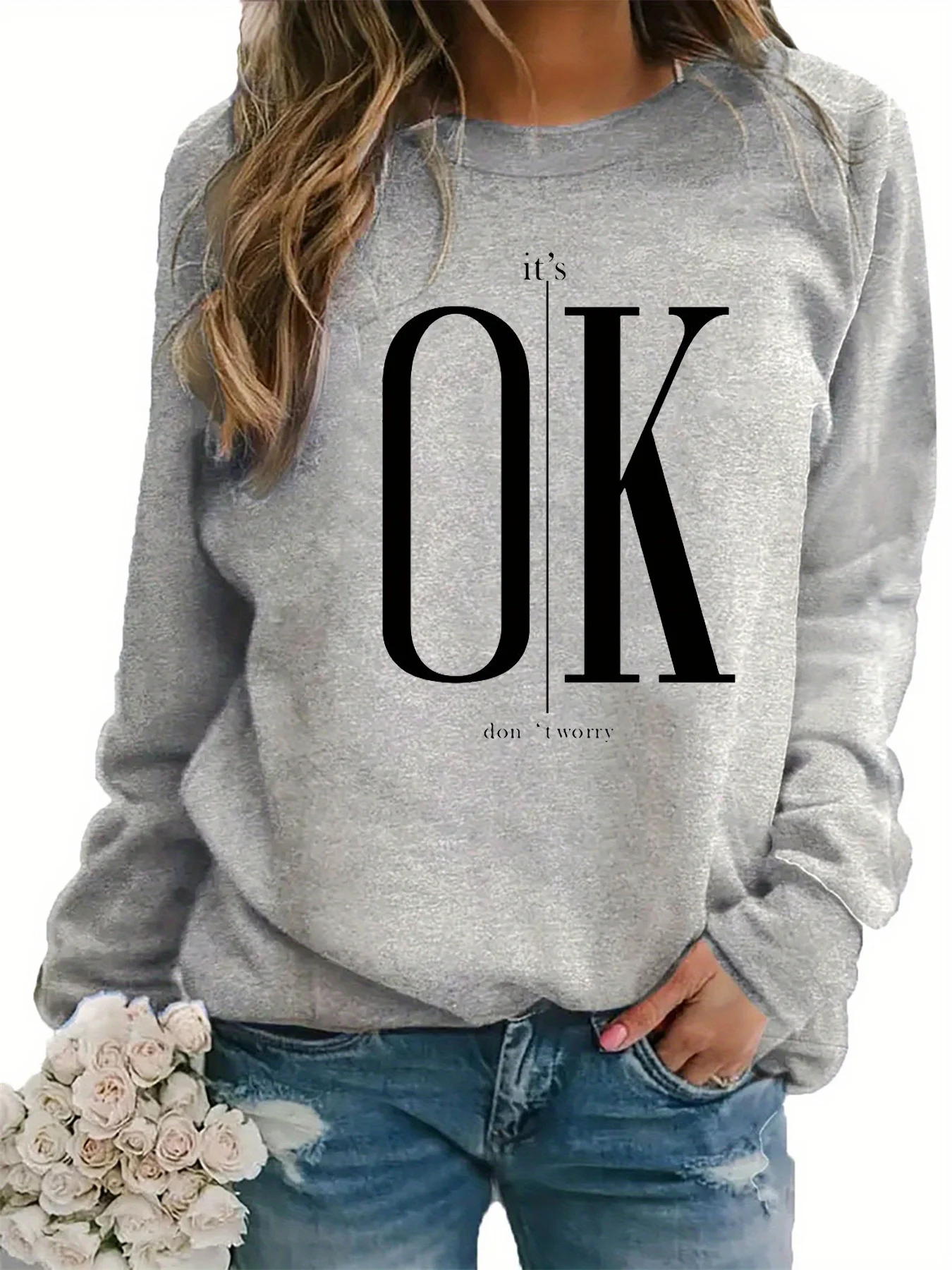 بلوفر نسائي كاجوال للخريف والشتاء فضفاض ومريح ودافئ ومطبوع برقبة دائرية وأكمام طويلة