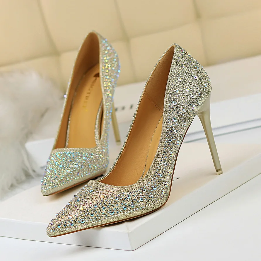 Rhinestone Women Pumps Sexy Stiletto Women High Heels Pointed Toe Women Heels Pumps Women Shoes Party Wedding Shoes Scarpe Donna