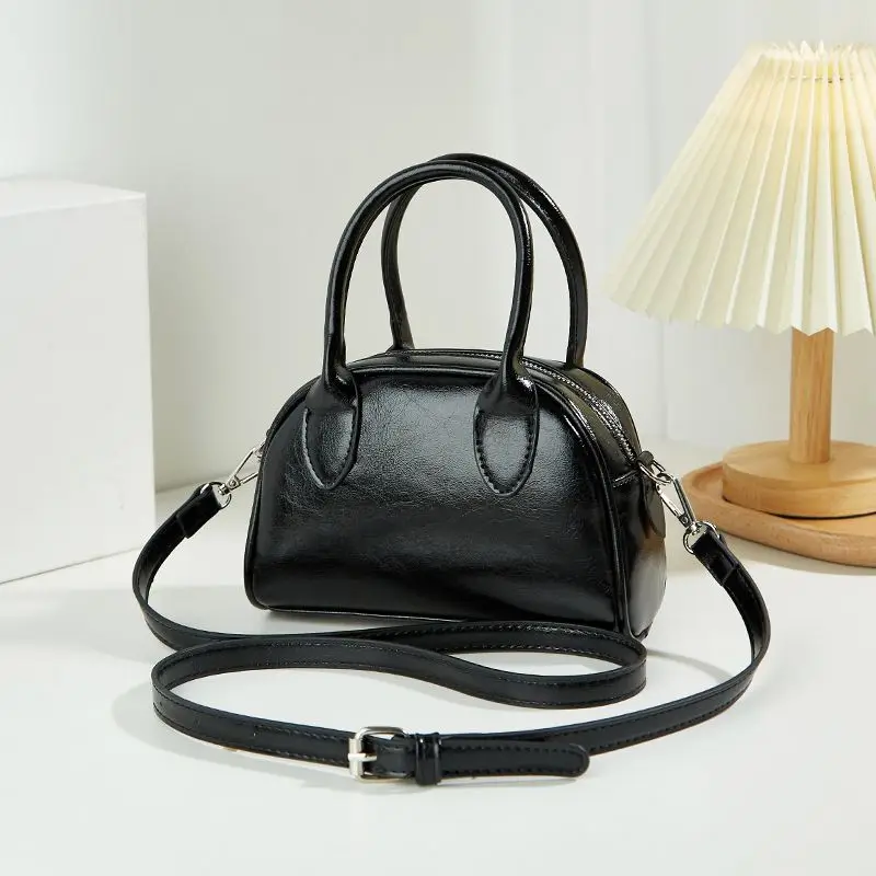 2023 New Shoulder Messenger Bag Portable Shell Bag Special-Interest Design Original Small Bag for Women All-Match