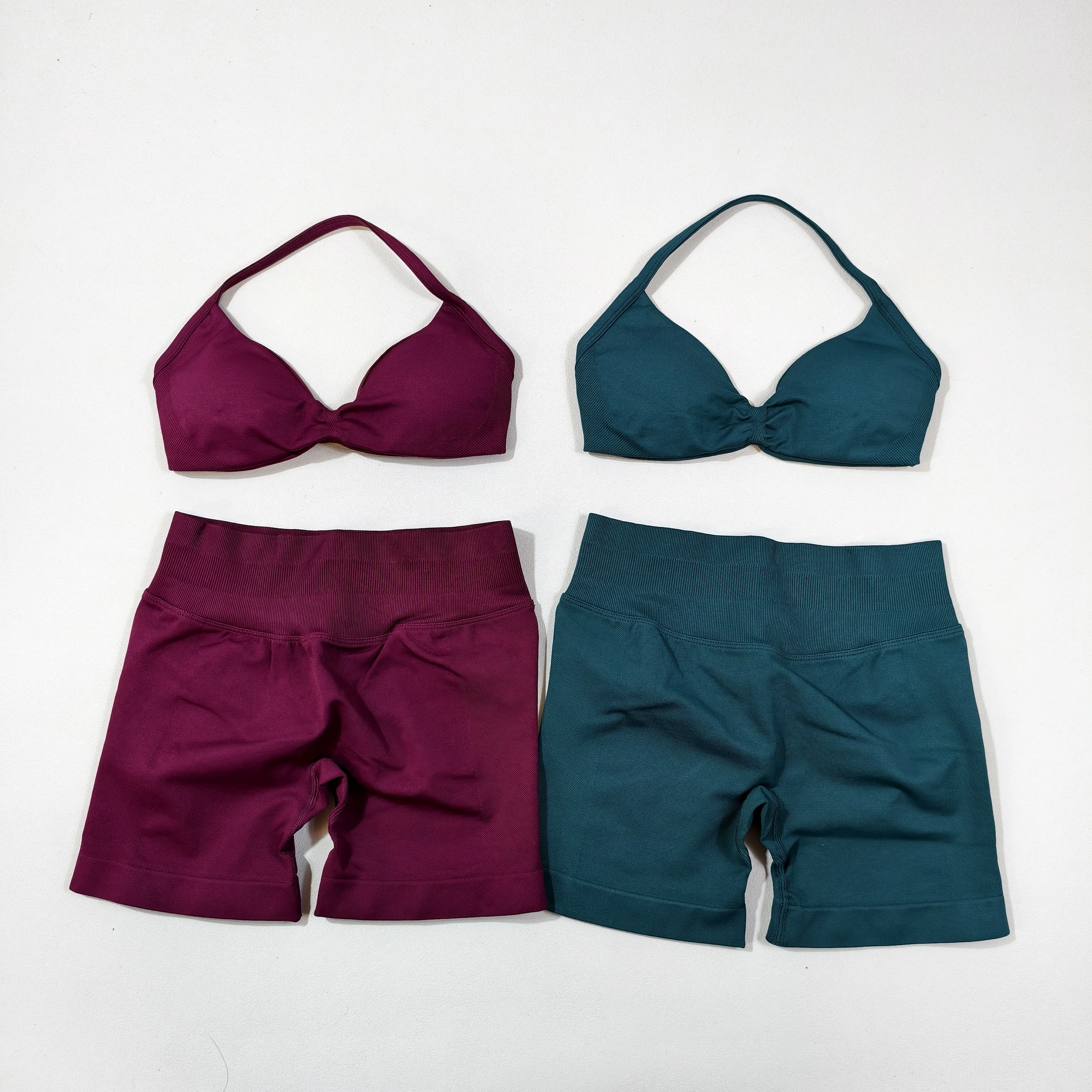 

Спортивная одежда, бесшовный вязаный топ-халтер, комплект с высокоэластичными шортами, комплект для йоги для женщин, спортивный костюм, топ для йоги Impact.