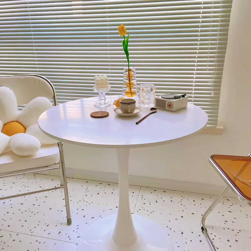 Simple and casual dining table, white Nordic coffee table, milk tea negotiation table,small round table and chair image 4