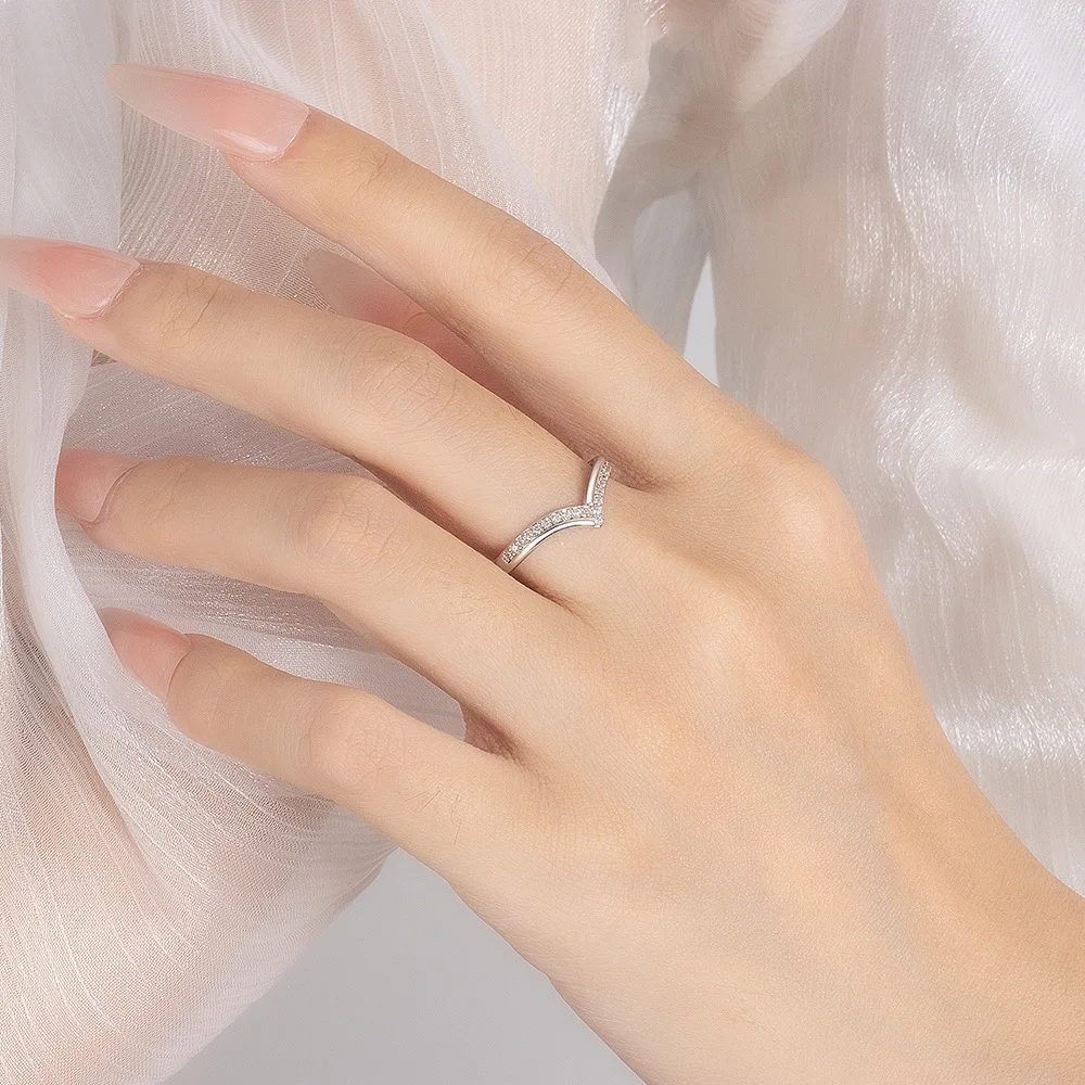 Simulated Diamond Moissanite Female Single Tail Ring Matching Wedding Diamond Band for Women 925 Sterling Silver Ring Jewelry
