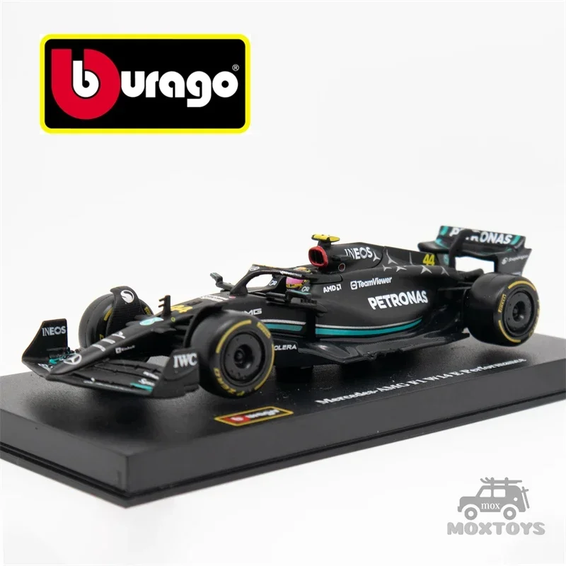 Bburago 1:43 Petronas F1 Team W14 (2023) #44 Lewis Hamilton-black w/Helmet Model Car